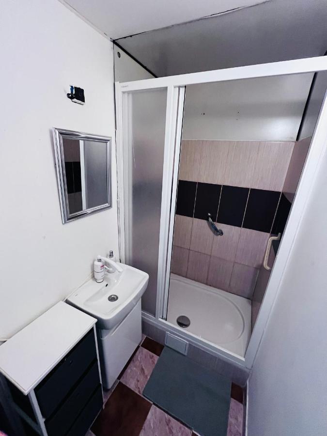 Apartma Luxura Дечин Екстер'єр фото