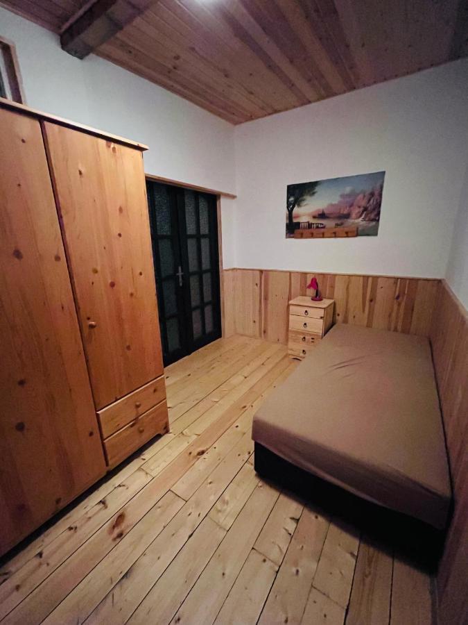 Apartma Luxura Дечин Екстер'єр фото