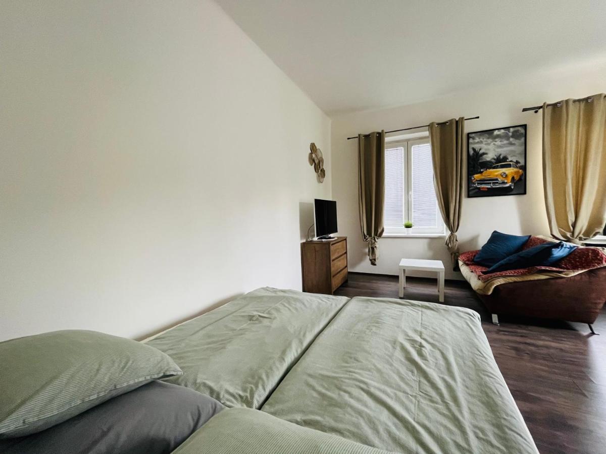 Apartma Luxura Дечин Екстер'єр фото