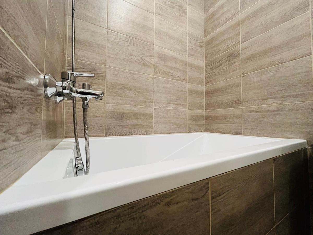 Apartma Luxura Дечин Екстер'єр фото