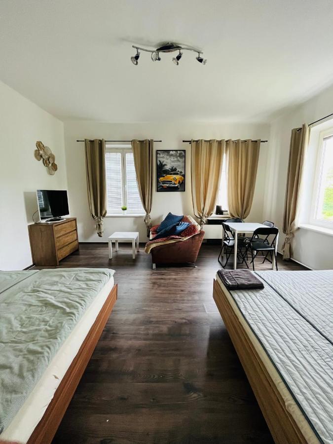Apartma Luxura Дечин Екстер'єр фото