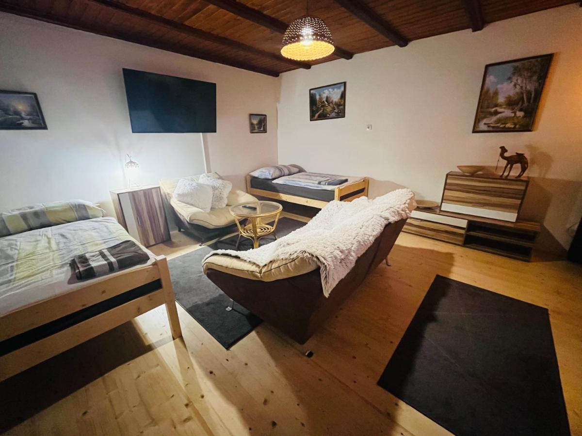 Apartma Luxura Дечин Екстер'єр фото
