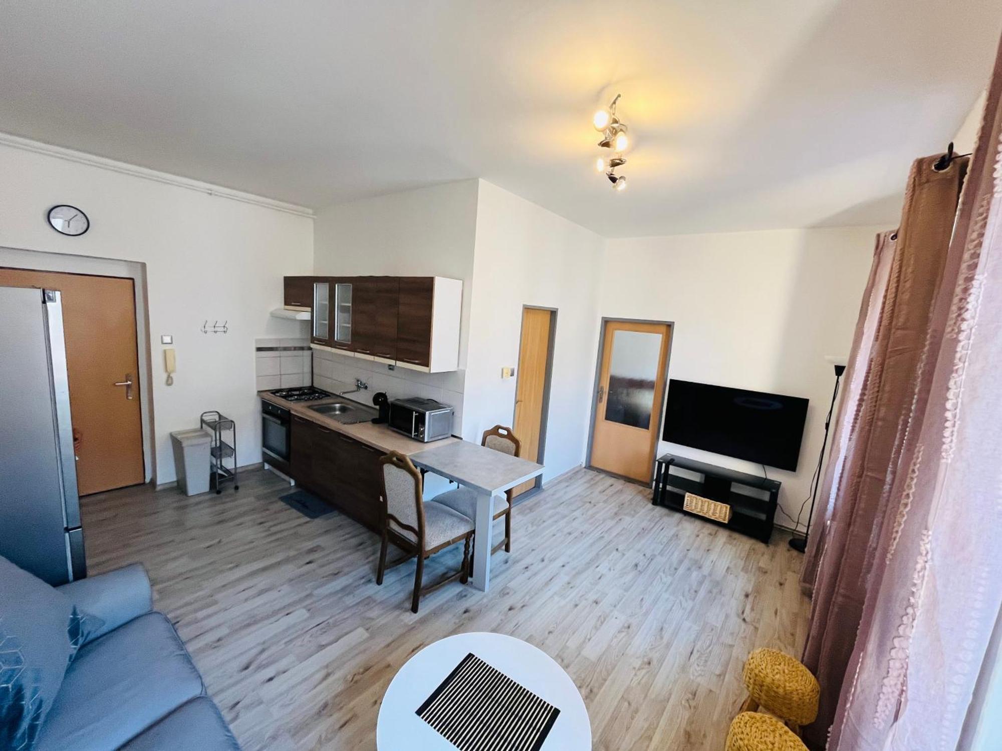 Apartma Luxura Дечин Екстер'єр фото