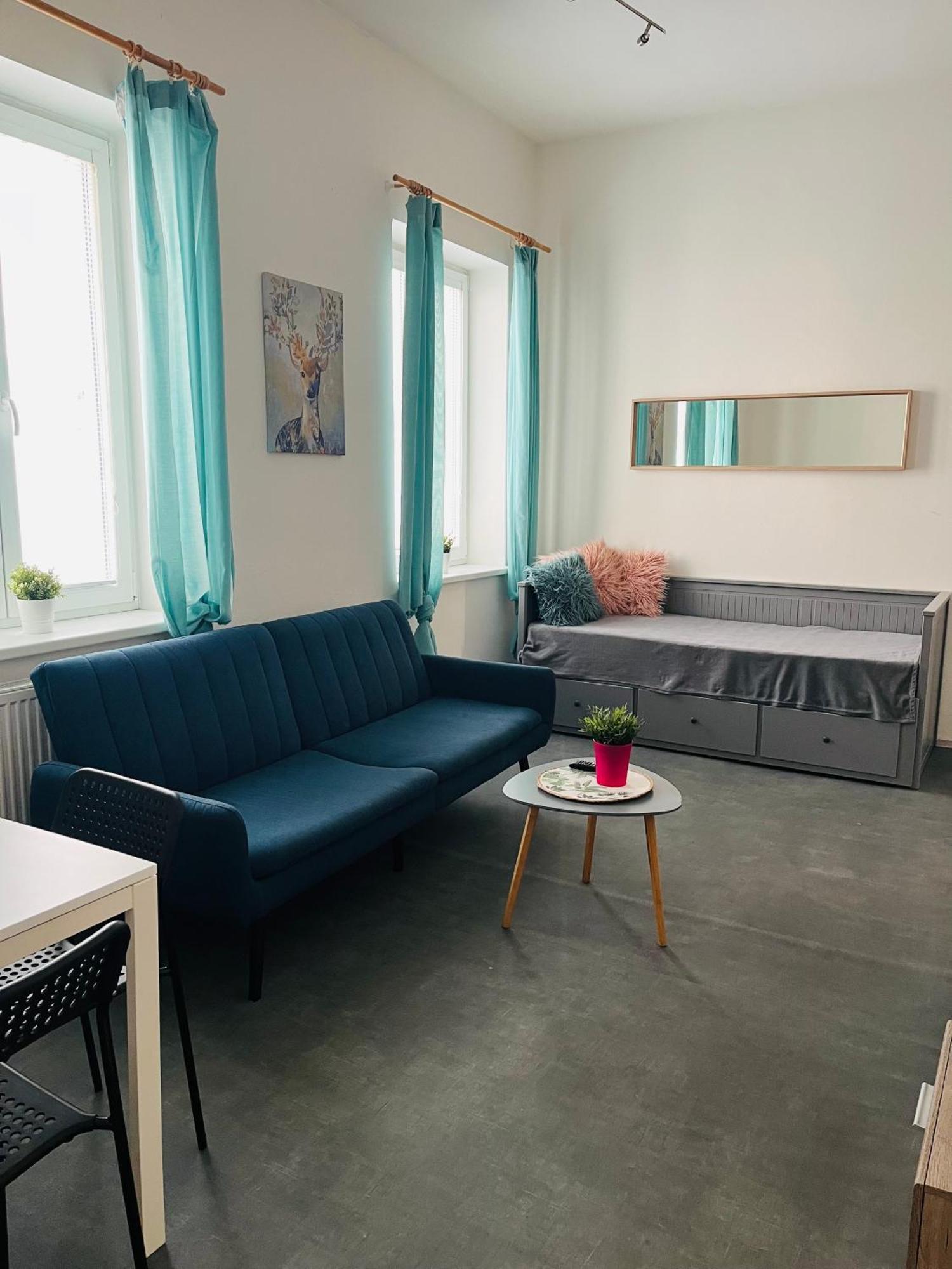 Apartma Luxura Дечин Екстер'єр фото